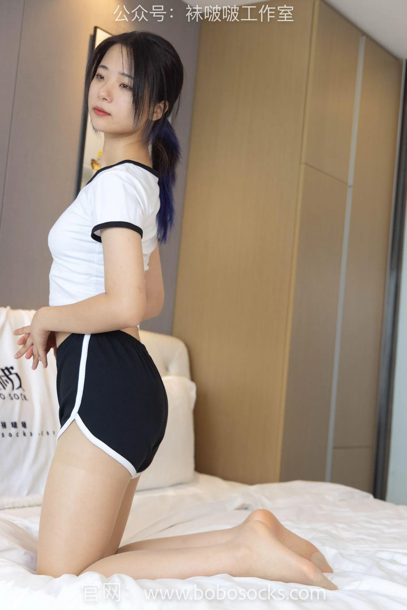 [BoBoSocks袜啵啵]NO.098 小淳-板鞋、肉丝 [140P]插图
